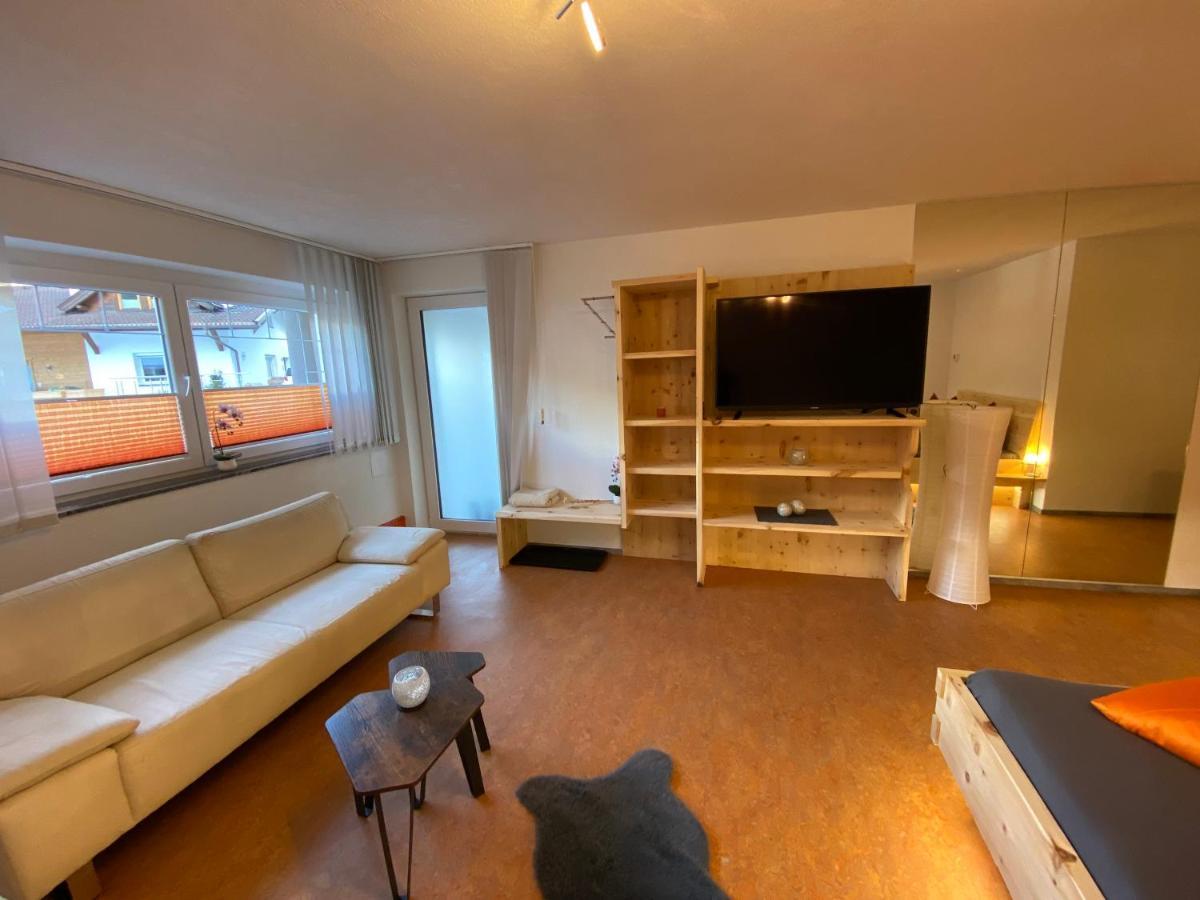 Ferien Haus - Ferienwohnung Lorena Нойштіфт-ім-Штубайталь Екстер'єр фото