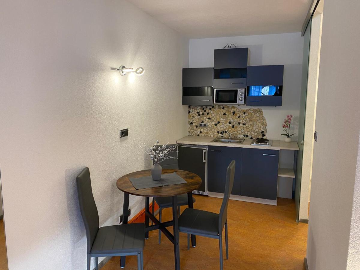 Ferien Haus - Ferienwohnung Lorena Нойштіфт-ім-Штубайталь Екстер'єр фото